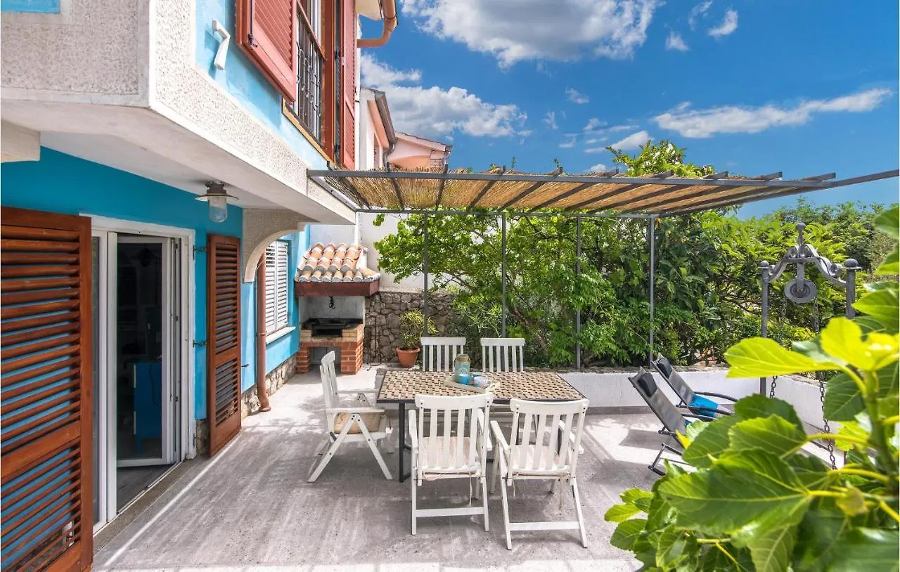 Stunning Home In Pinezici With 4 Bedrooms And Wifi Holiday home Pinezici (Krk)