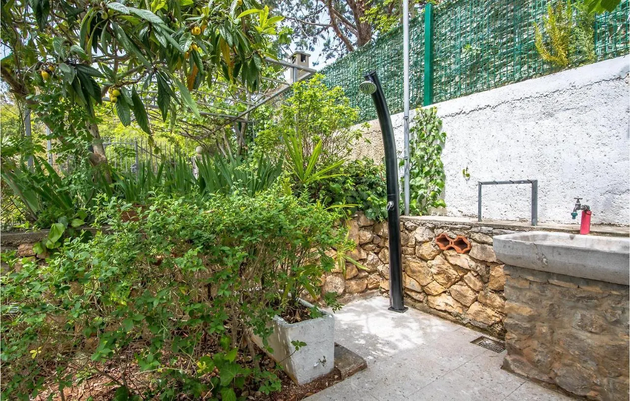 Stunning Home In Pinezici With 4 Bedrooms And Wifi 0*, Pinezici (Krk) Croatia