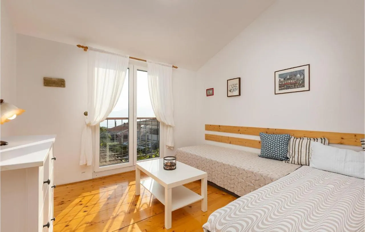 Holiday home Stunning Home In Pinezici With 4 Bedrooms And Wifi Croatia